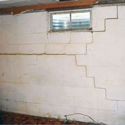 Sealing stucco cracks